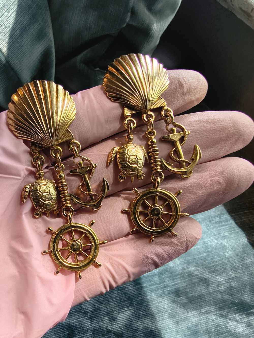Vintage JJ Jonette Nautical Earrings Gold Tone Shell Anchor Turtle Ship Wheel